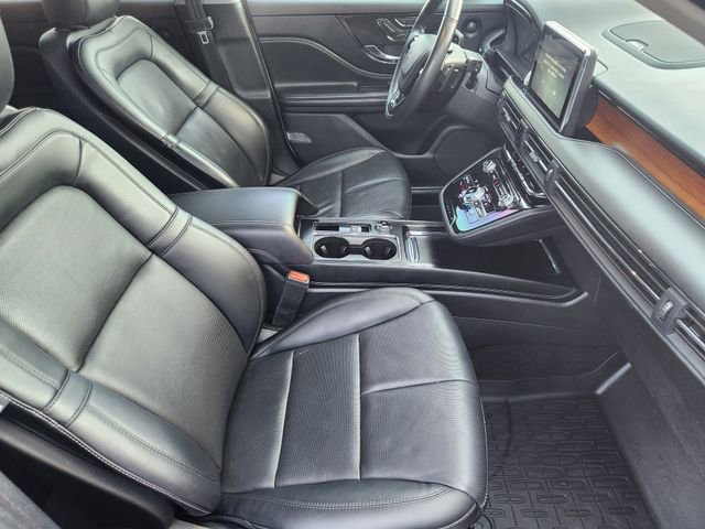 Used 2022 Lincoln Corsair Reserve w/ Equipment Group 201A image 10