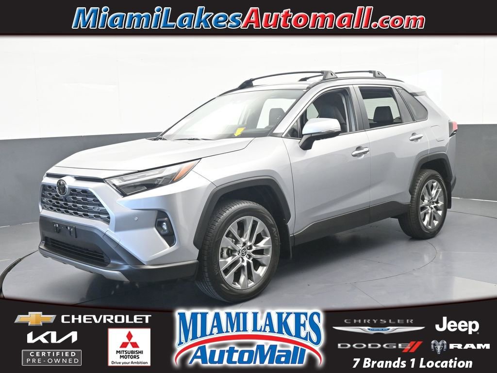 Used 2025 Toyota RAV4 Limited image 1