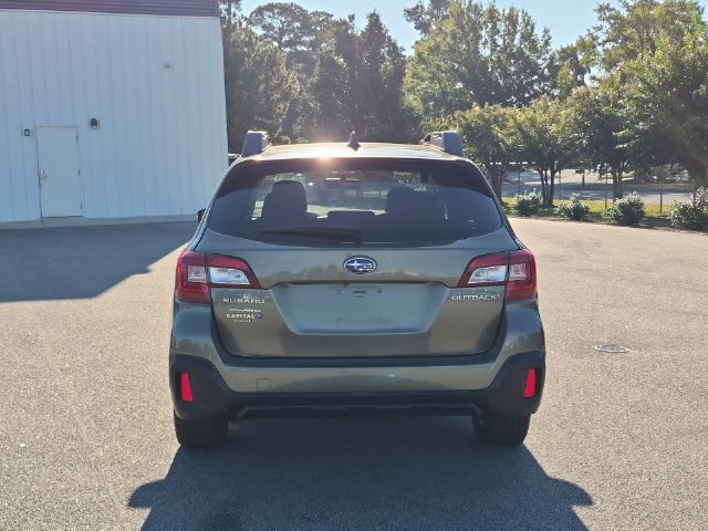 Used 2019 Subaru Outback 2.5i Premium AWD/4WD image 4
