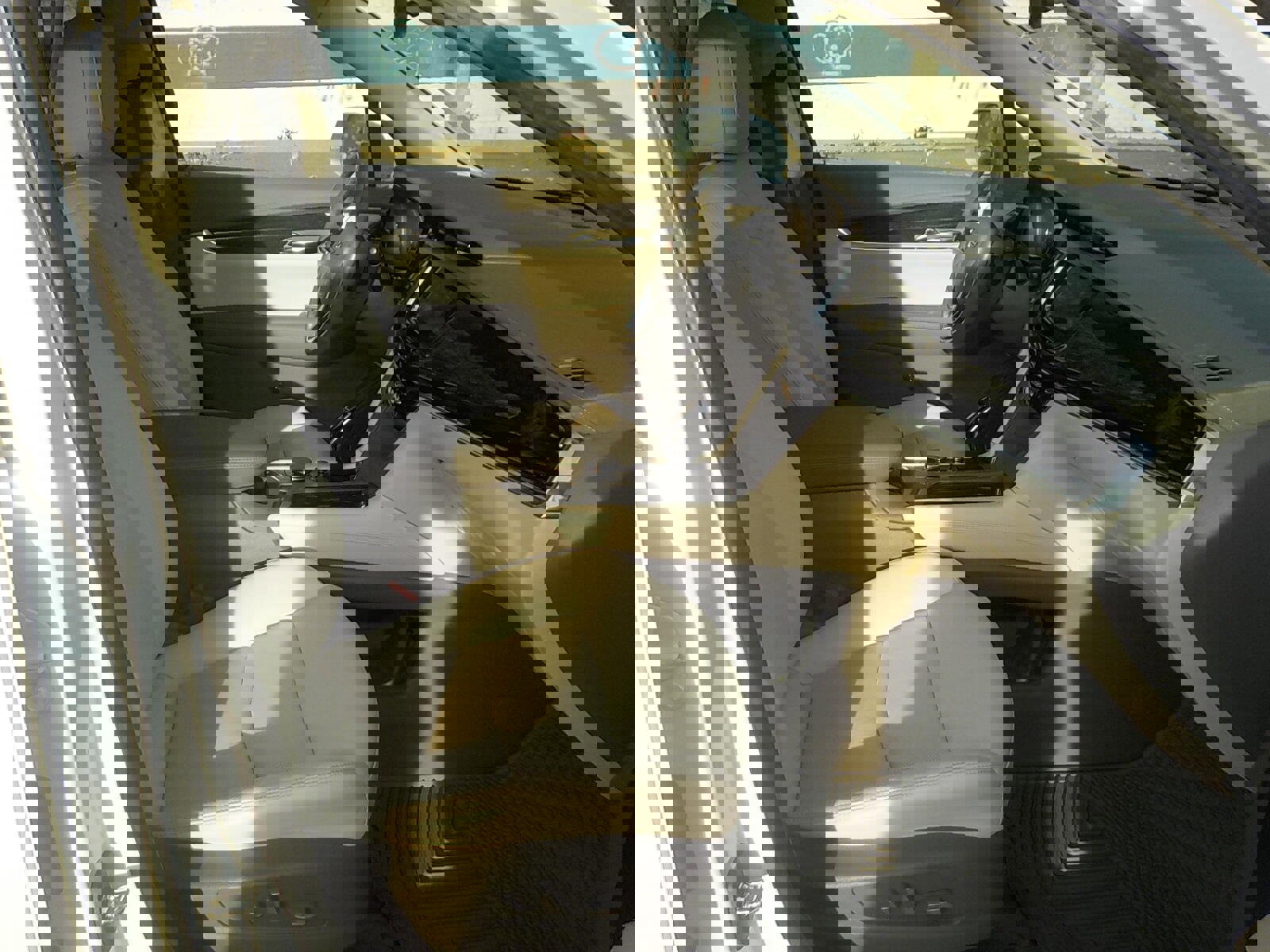 Used 2020 Cadillac XT6 Premium Luxury image 16