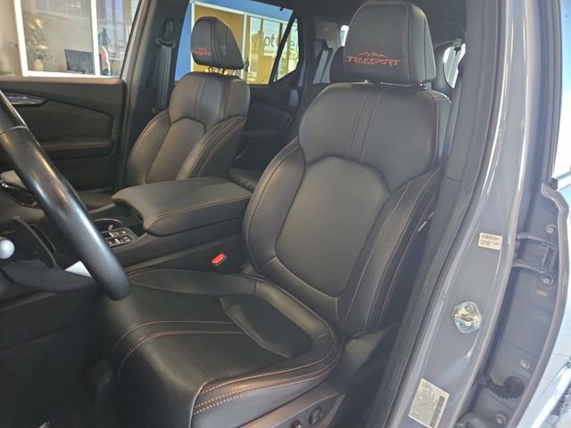 Used 2025 Honda Pilot TrailSport image 11