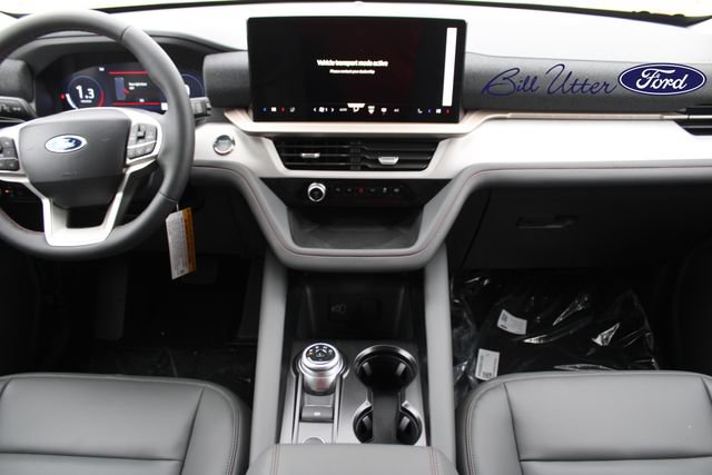 New 2026 Ford Explorer Active w/ Active Comfort Package AWD/4WD image 12