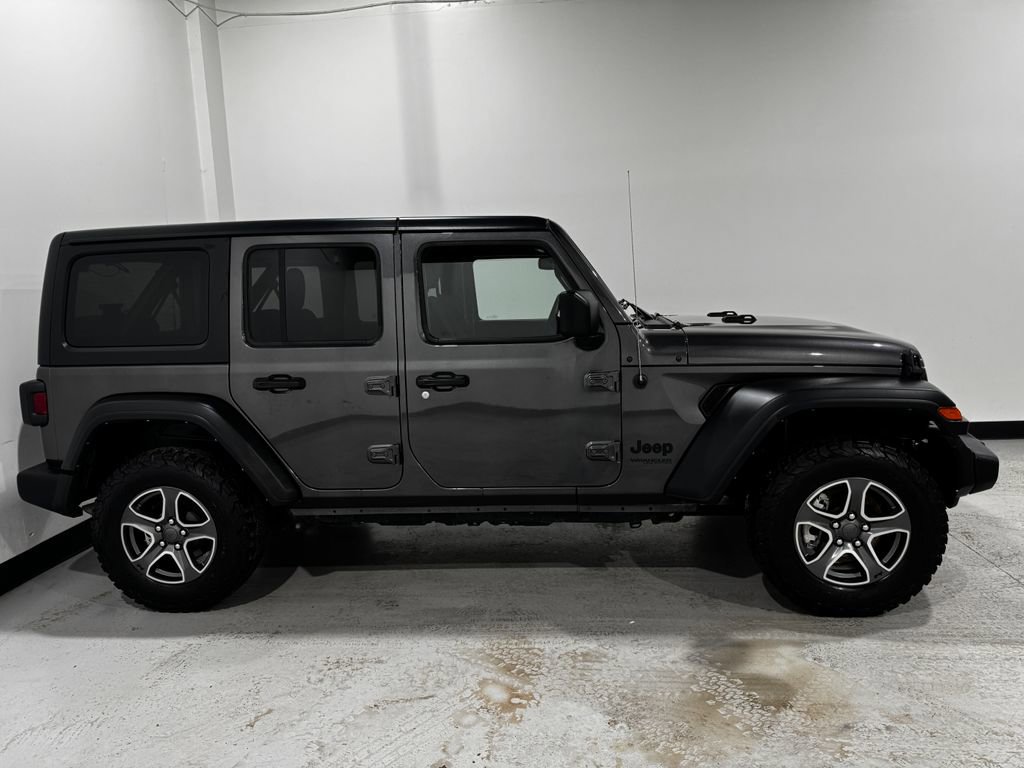 Used 2022 Jeep Wrangler Unlimited Sport image 21