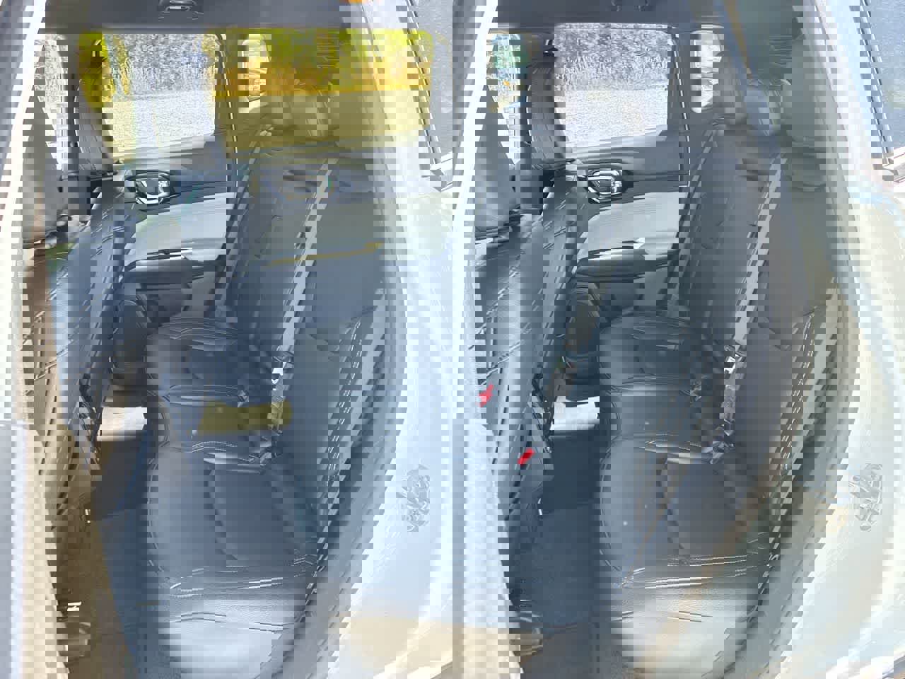 Used 2025 Jeep Compass Limited AWD/4WD image 23