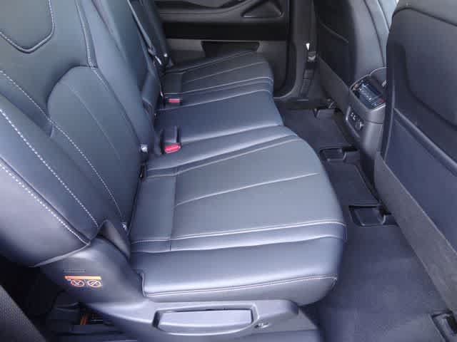 Certified 2023 INFINITI QX60 Luxe w/ Cargo Package AWD/4WD image 17