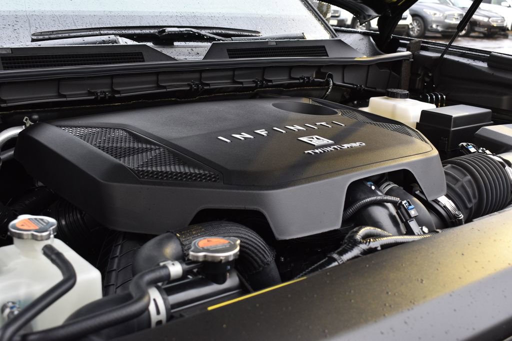 New 2025 INFINITI QX80 Luxe image 30