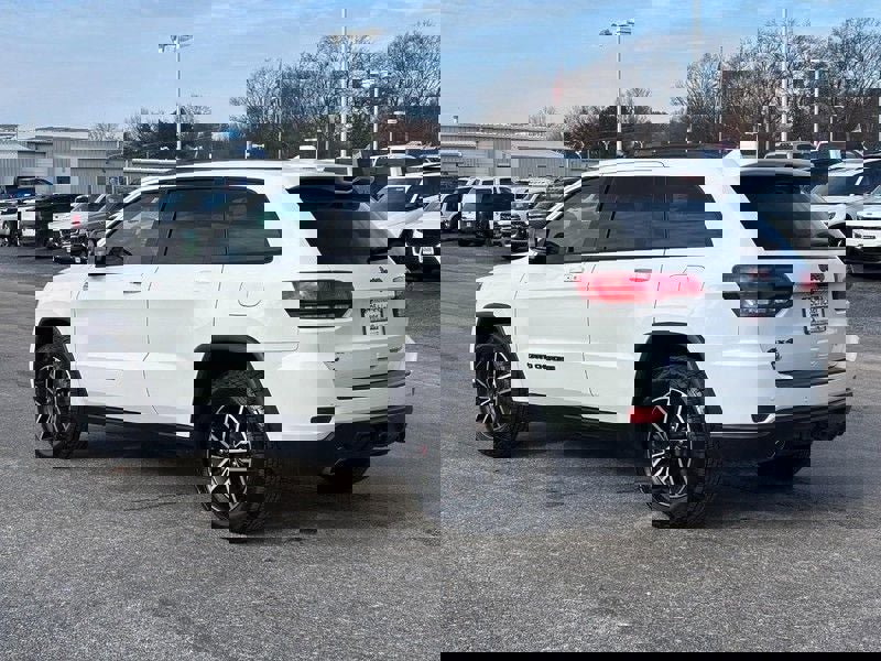 Used 2020 Jeep Grand Cherokee Trailhawk image 6