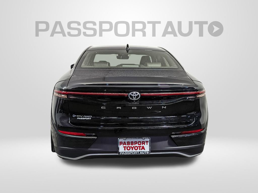 New 2026 Toyota Crown XLE image 4