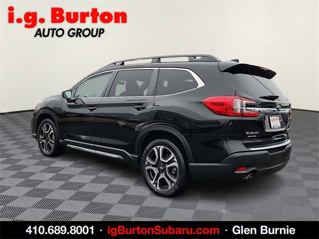 Used 2023 Subaru Ascent Limited image 4