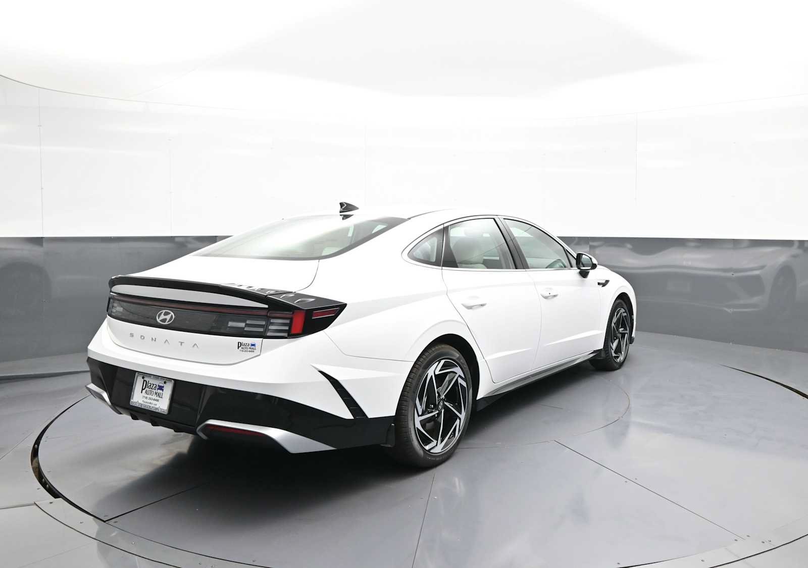 New 2026 Hyundai Sonata SEL FWD image 5