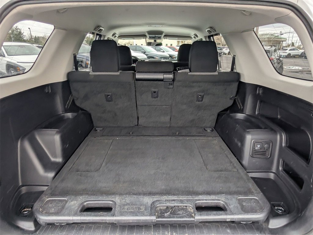 Used 2017 Toyota 4Runner SR5 image 6