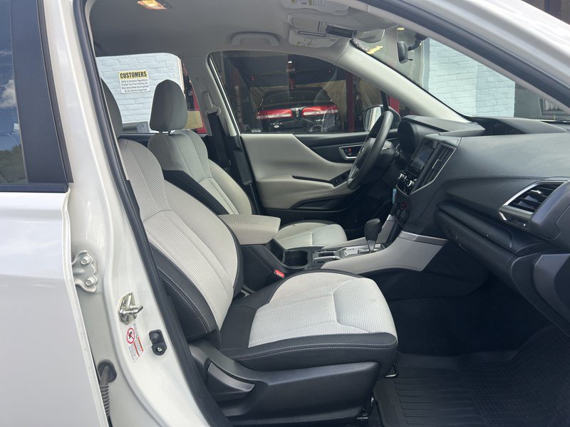 Used 2020 Subaru Forester AWD/4WD image 19