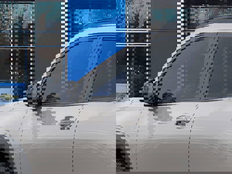 New 2026 Chevrolet Trax RS w/ Sunroof Package image 36