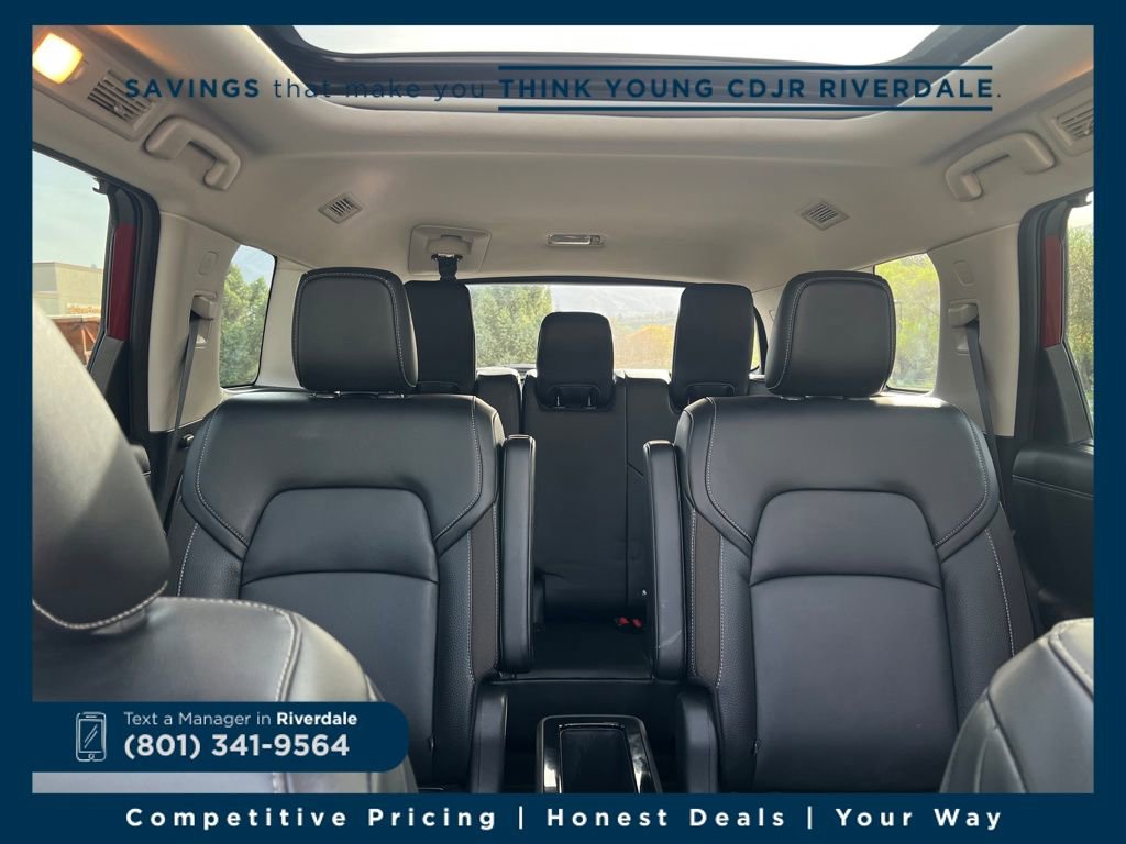 Used 2023 Nissan Pathfinder SL w/ SL Premium Package image 30