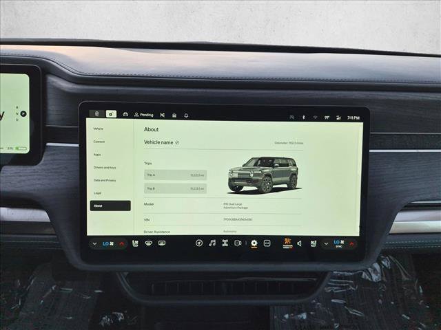 Used 2025 Rivian R1S Adventure AWD/4WD image 12