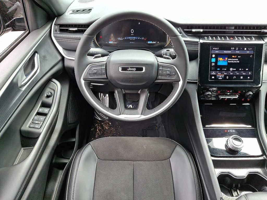 Certified 2024 Jeep Grand Cherokee L Laredo AWD/4WD image 13