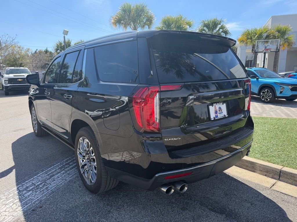 Used 2023 GMC Yukon Denali Ultimate AWD/4WD image 6
