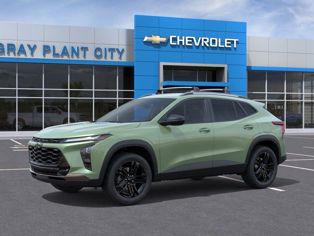 New 2026 Chevrolet Trax ACTIV FWD image 2