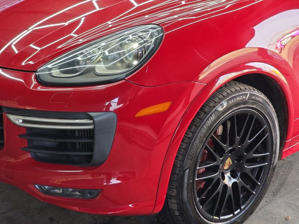 Used 2016 Porsche Cayenne GTS AWD/4WD image 26