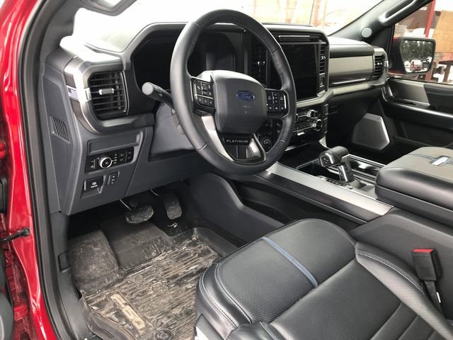 Used 2025 Ford F150 Platinum w/ Equipment Group 702A High image 4