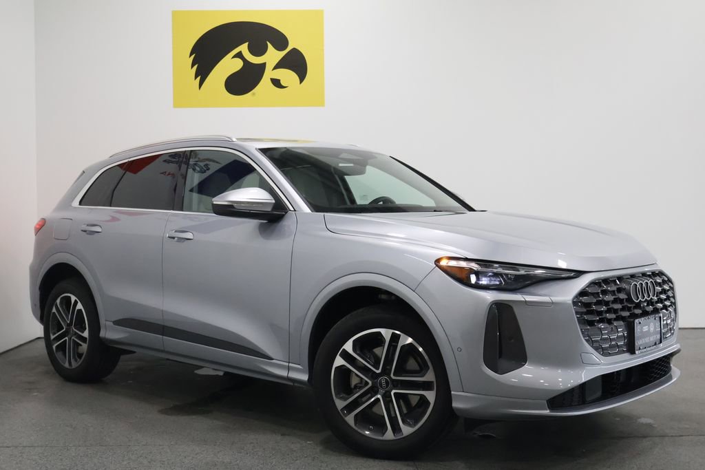 Used 2025 Audi Q5 2.0T Premium Plus w/ Premium Plus image 2