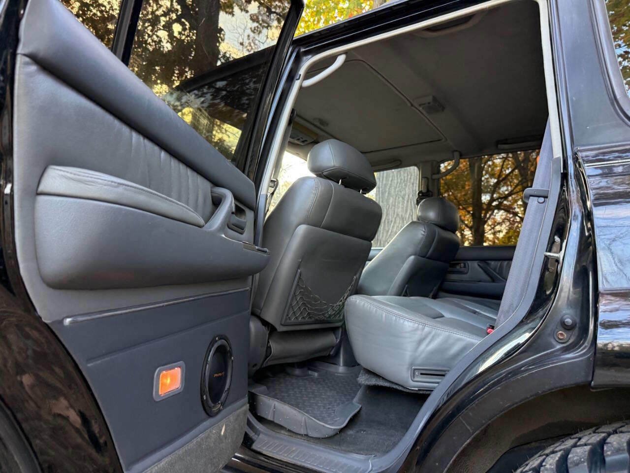 Used 1997 Toyota Land Cruiser image 41