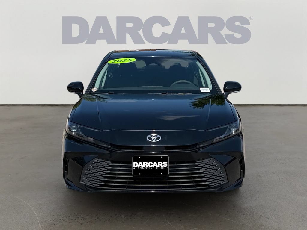 Used 2025 Toyota Camry LE FWD image 2