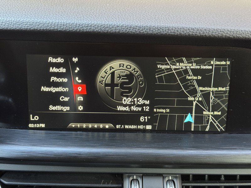 Used 2018 Alfa Romeo Stelvio AWD image 90