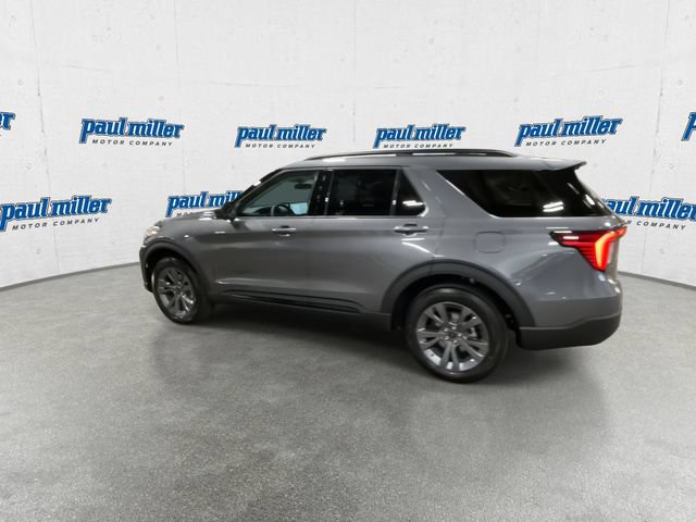 Used 2026 Ford Explorer Active w/ Active Comfort Package AWD/4WD image 7