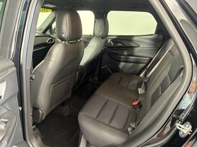 Used 2022 Chevrolet TrailBlazer RS AWD/4WD image 29