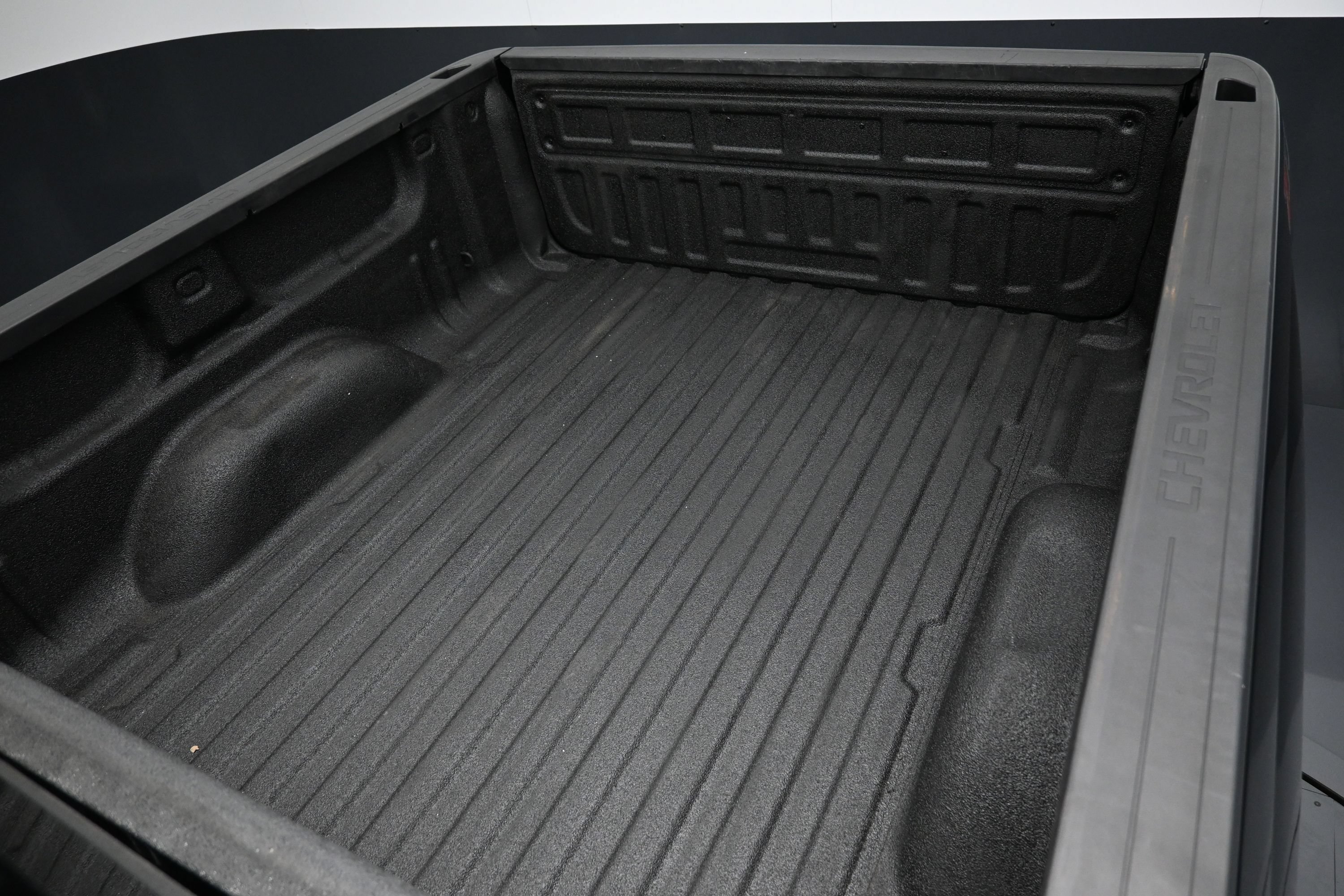Used 2018 Chevrolet Silverado 1500 LT w/ All Star Edition AWD/4WD image 42