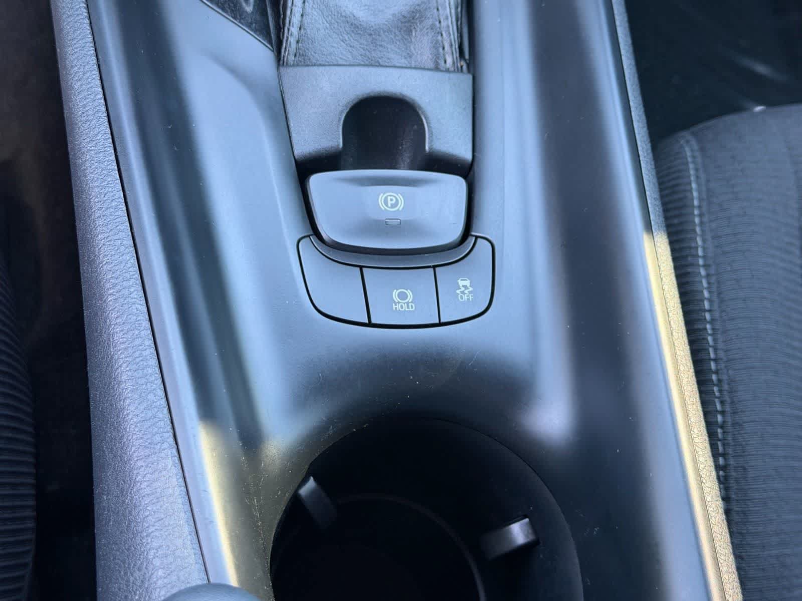 Used 2018 Toyota C-HR XLE FWD image 30
