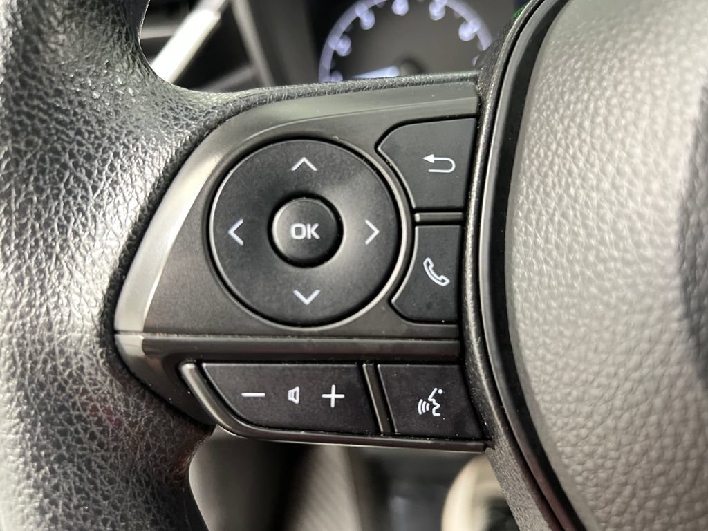 Used 2024 Toyota Corolla LE FWD image 46