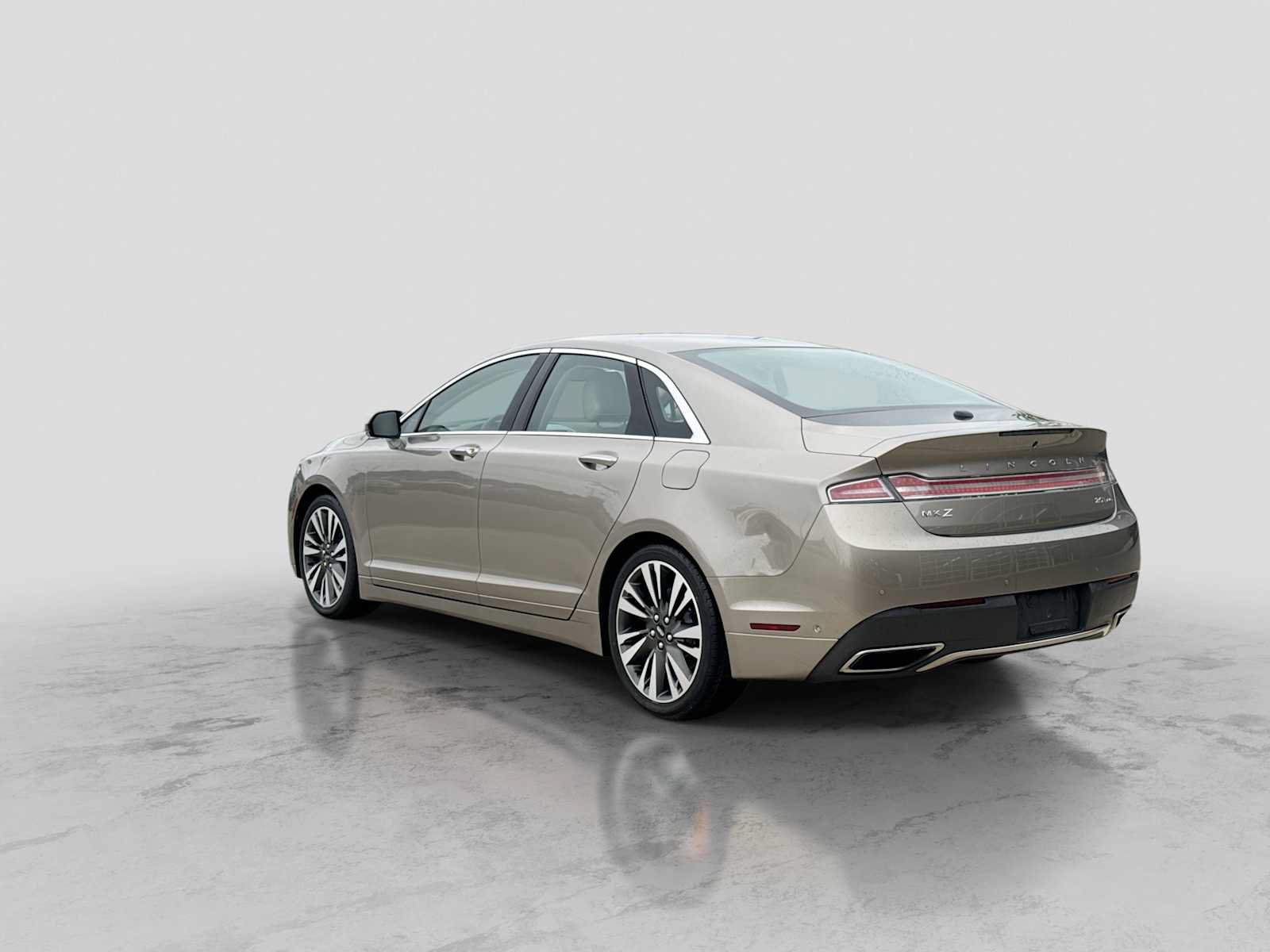 Used 2020 Lincoln MKZ Reserve w/ Elements Package AWD/4WD image 4