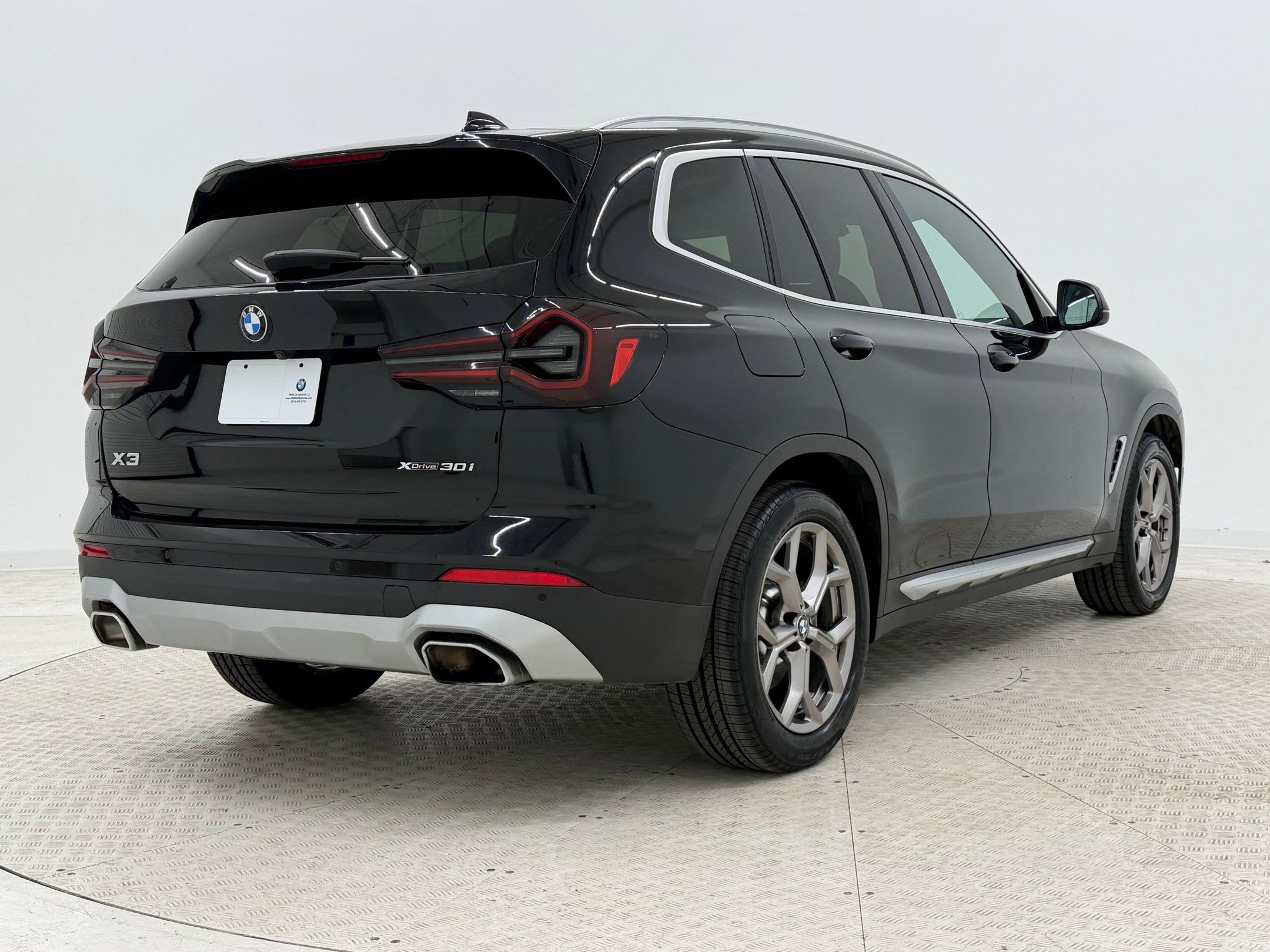 Used 2022 BMW X3 xDrive30i w/ Convenience Package image 9