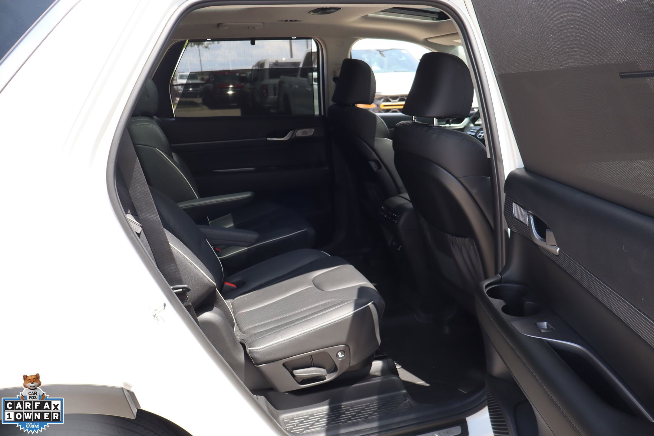 Used 2024 Hyundai Palisade Limited AWD/4WD image 31