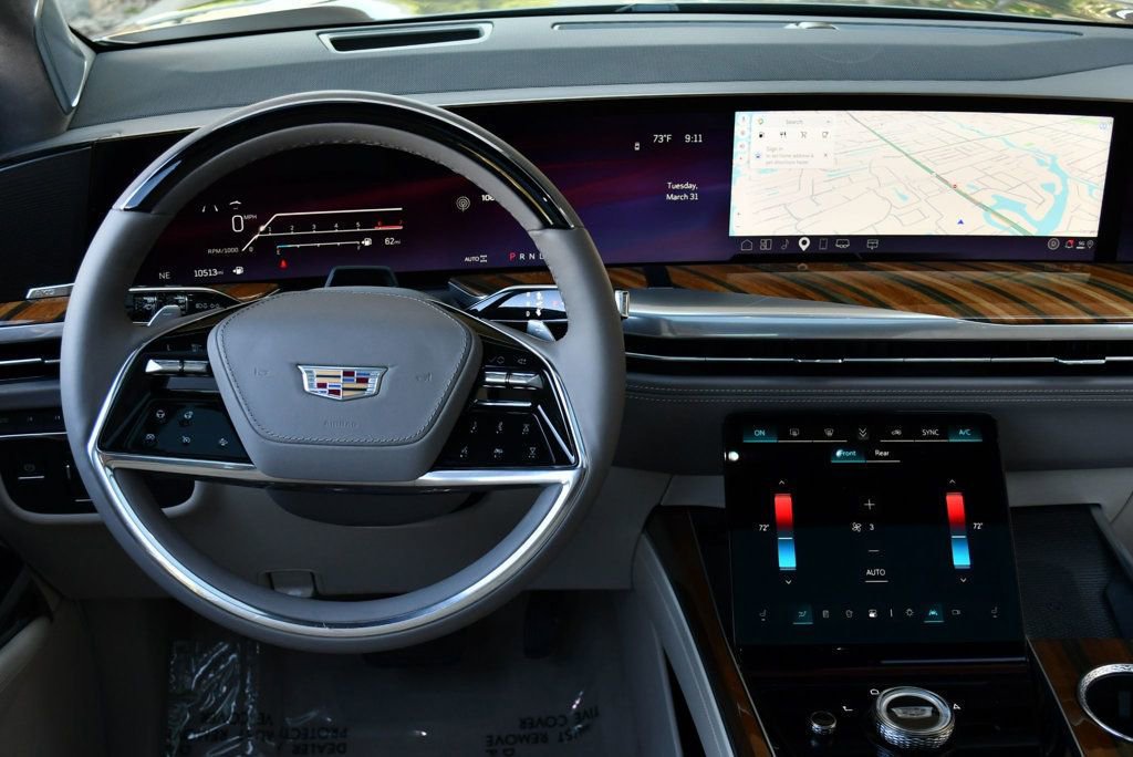 Used 2025 Cadillac Escalade Sport Platinum w/ LPO, ONYX Package image 58