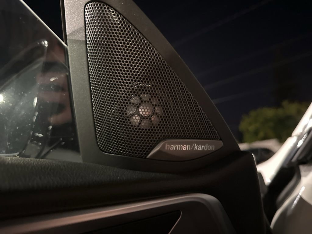 Used 2024 BMW M4 Competition RWD image 15