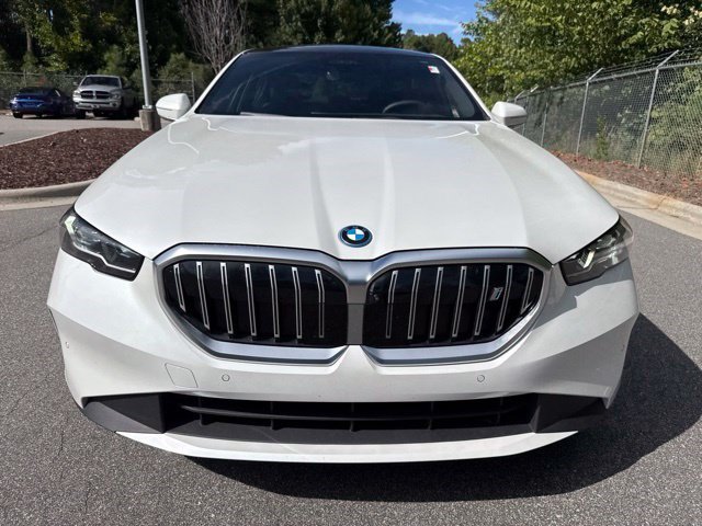 Used 2024 BMW i5 eDrive40i w/ M Sport Package RWD image 10