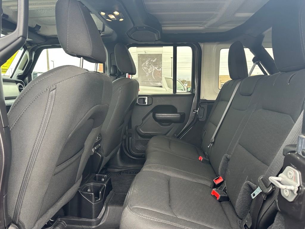 Used 2020 Jeep Wrangler Unlimited Willys image 10