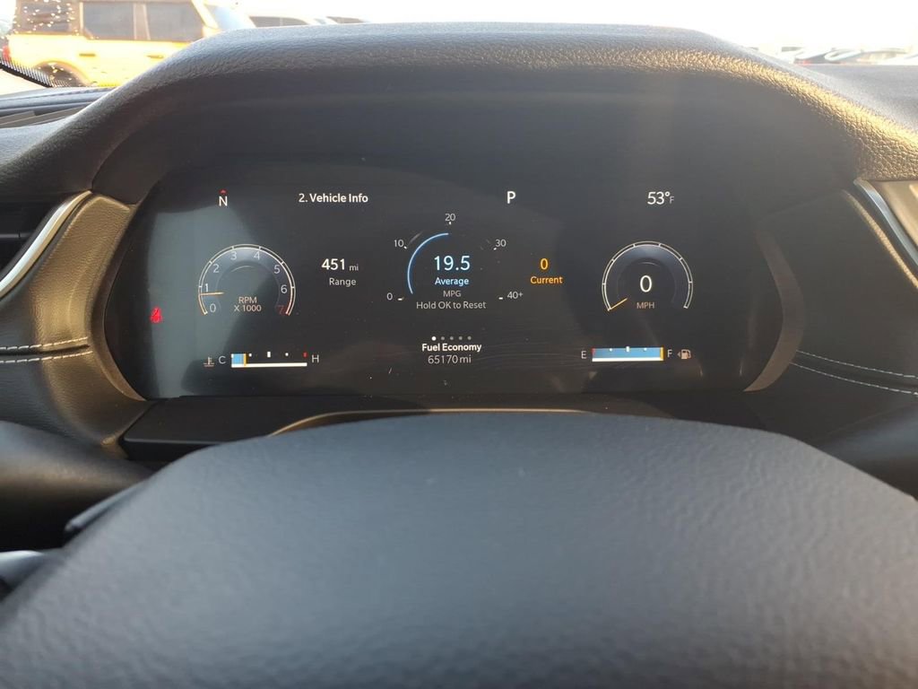 Used 2023 Jeep Grand Cherokee L Laredo image 20