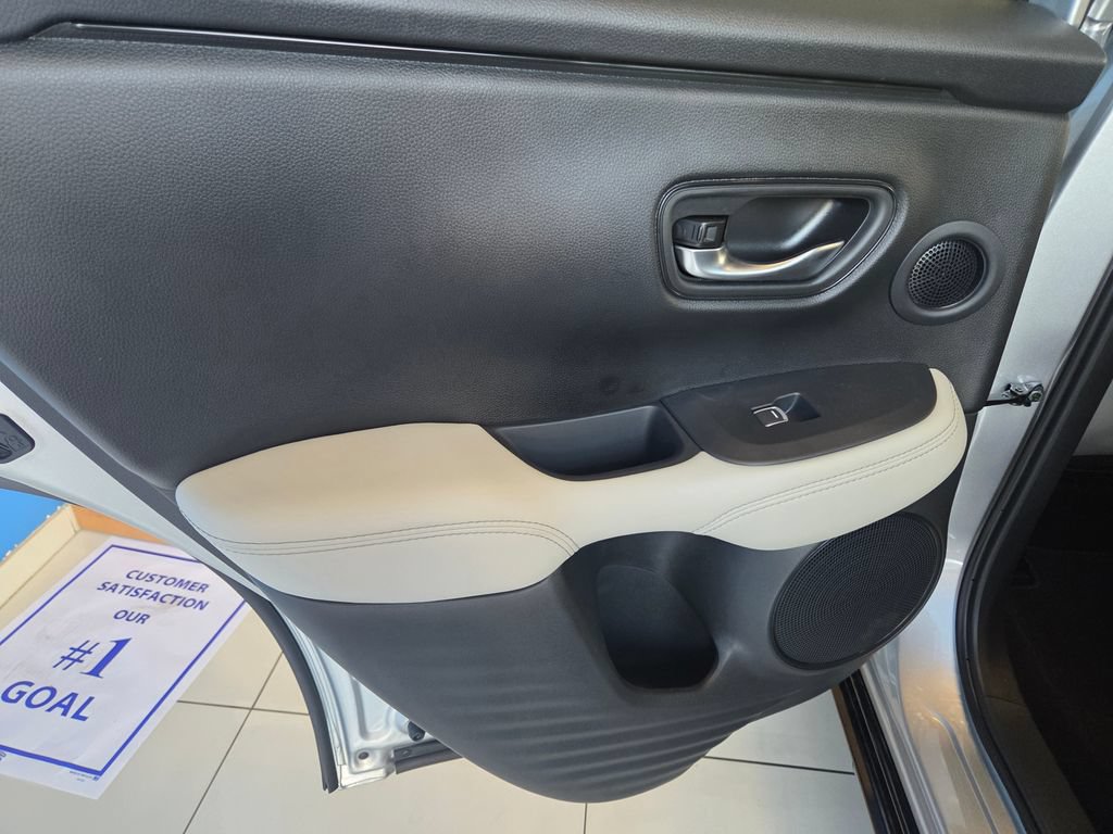 Certified 2027 Honda HR-V EX-L image 16