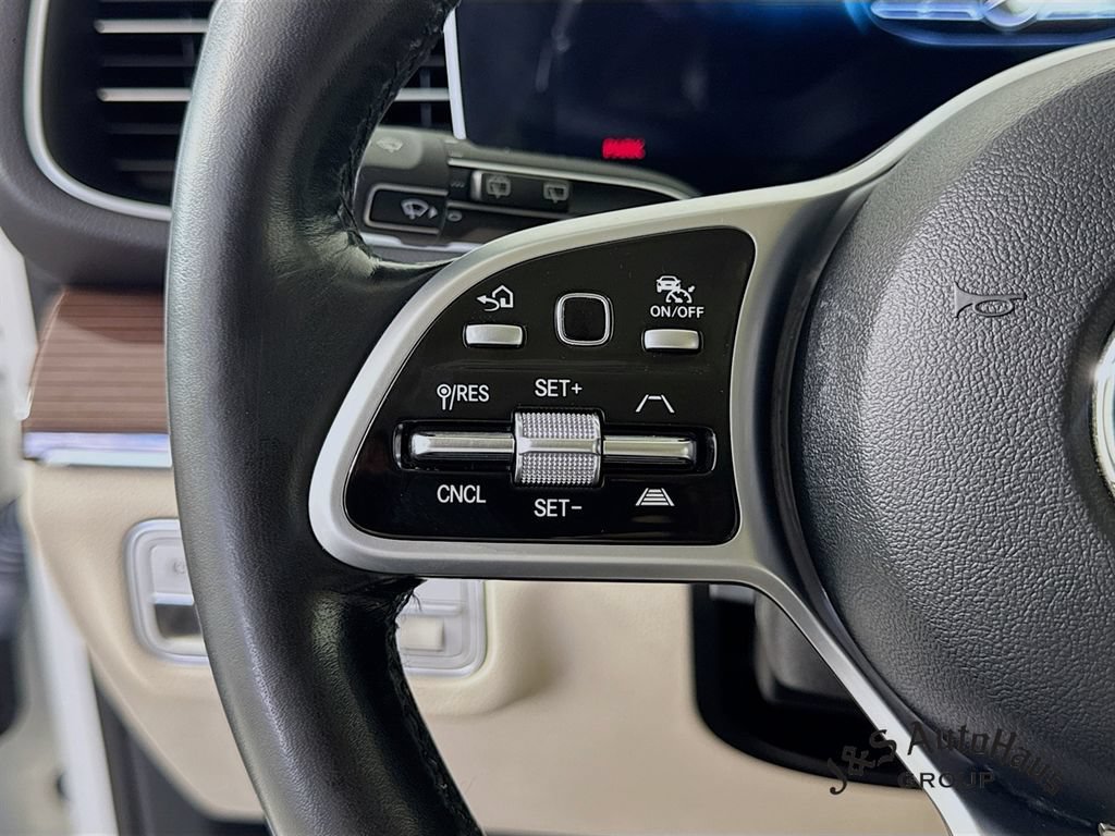 Used 2022 Mercedes-Benz GLE 350 4MATIC w/ AMG Line Exterior image 13