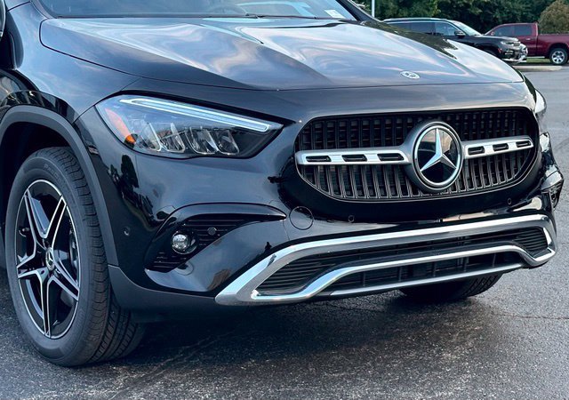 New 2026 Mercedes-Benz GLA 250 4MATIC image 2