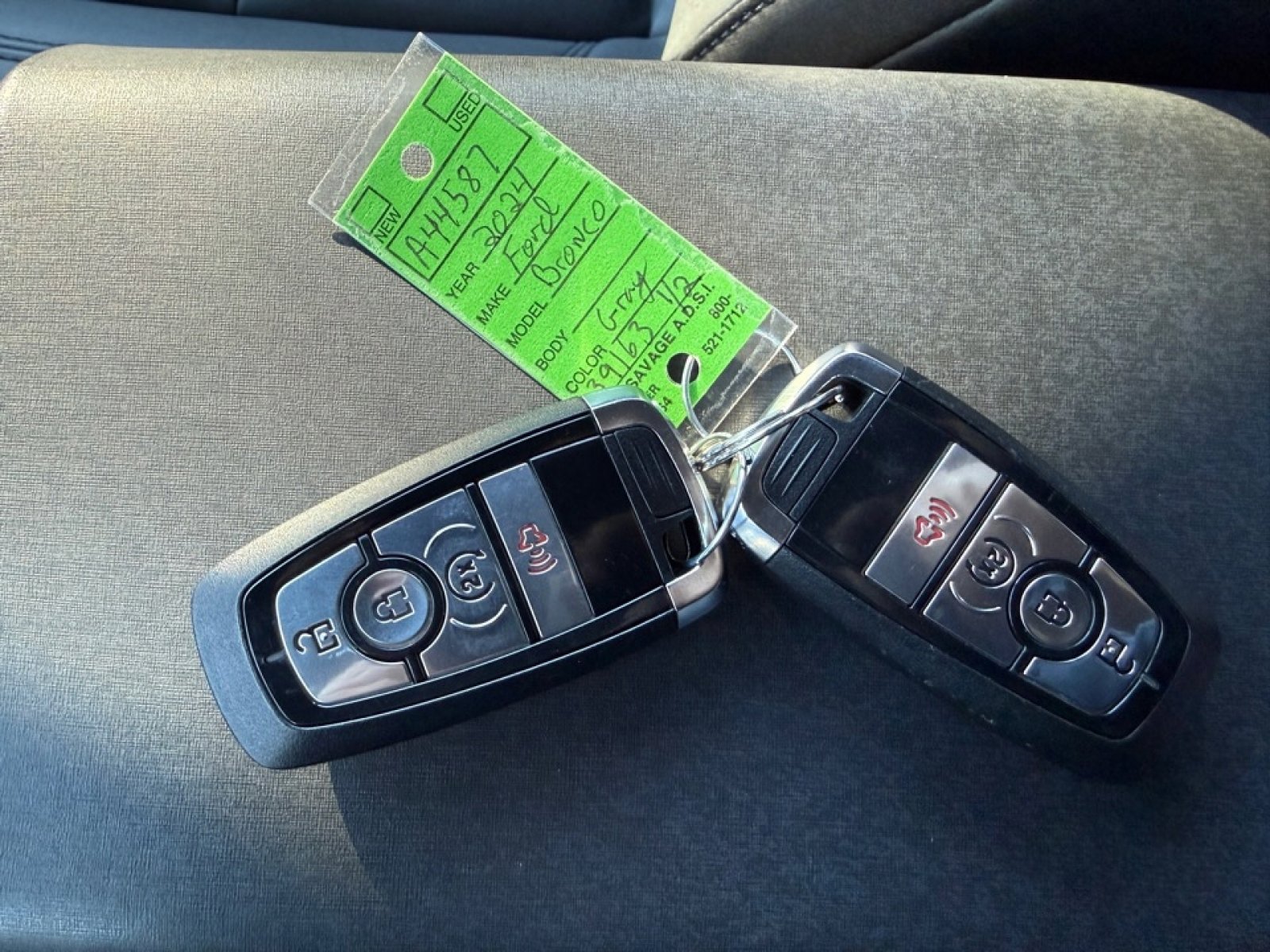 Used 2024 Ford Bronco Black Diamond image 41