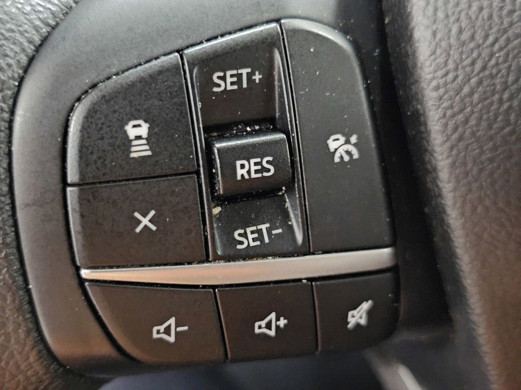 Used 2020 Ford Escape SE FWD image 28