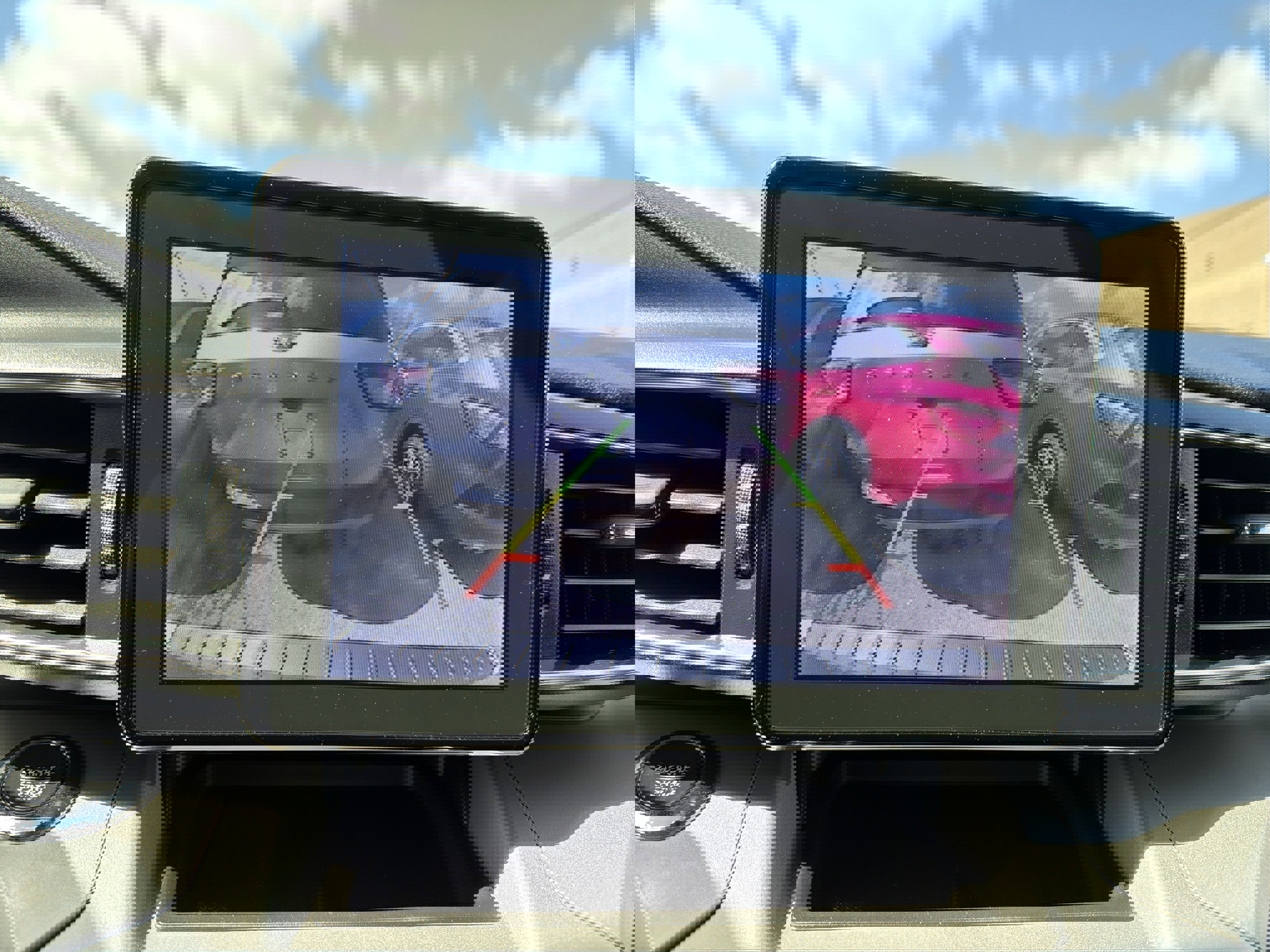 Used 2024 Ford Explorer XLT w/ Equipment Group 202A image 19