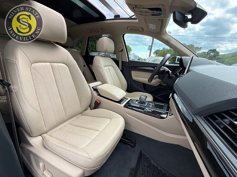 Used 2019 Audi Q5 2.0T Premium Plus w/ Premium Plus Package AWD/4WD image 18