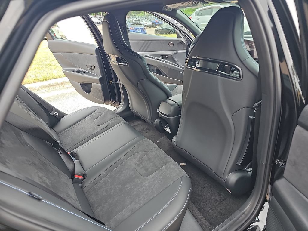 New 2026 Hyundai Elantra N FWD image 11