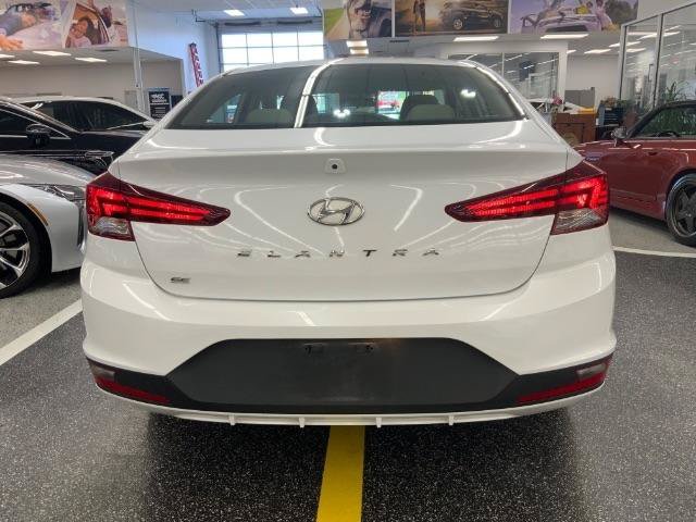 Used 2019 Hyundai Elantra SE FWD image 6